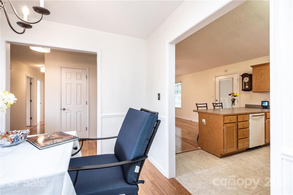 5106 Silver Tree Trail Conover, NC 28613 - Photo 22 of 46 Gallery Image 22