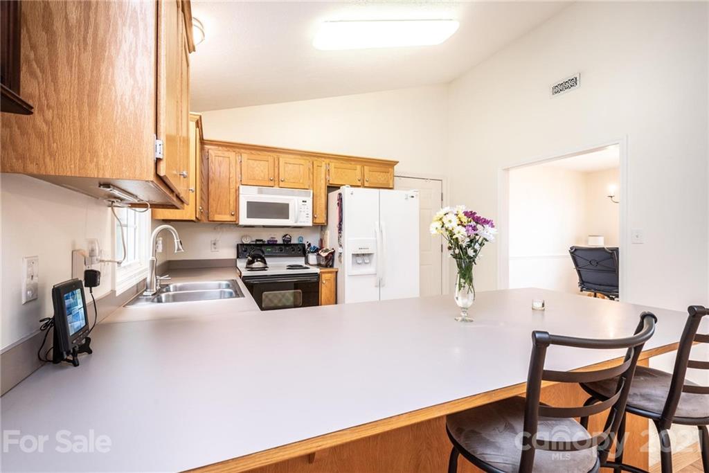 5106 Silver Tree Trail Conover, NC 28613 - Photo 28 of 46 Gallery Image 28