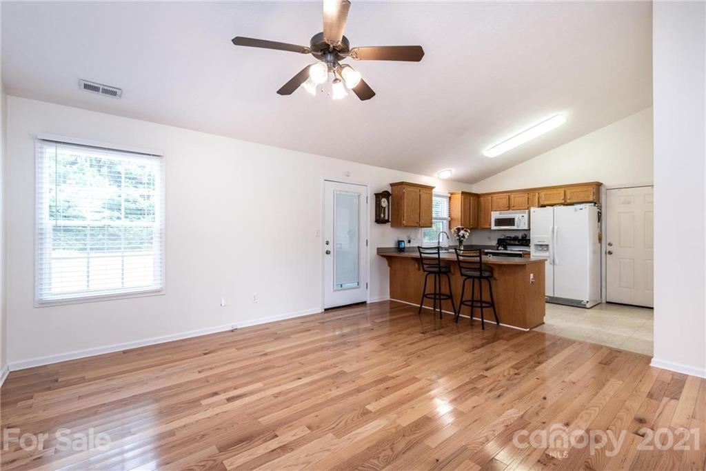 5106 Silver Tree Trail Conover, NC 28613 - Photo 29 of 46 Gallery Image 29