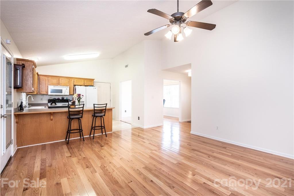 5106 Silver Tree Trail Conover, NC 28613 - Photo 30 of 46 Gallery Image 30