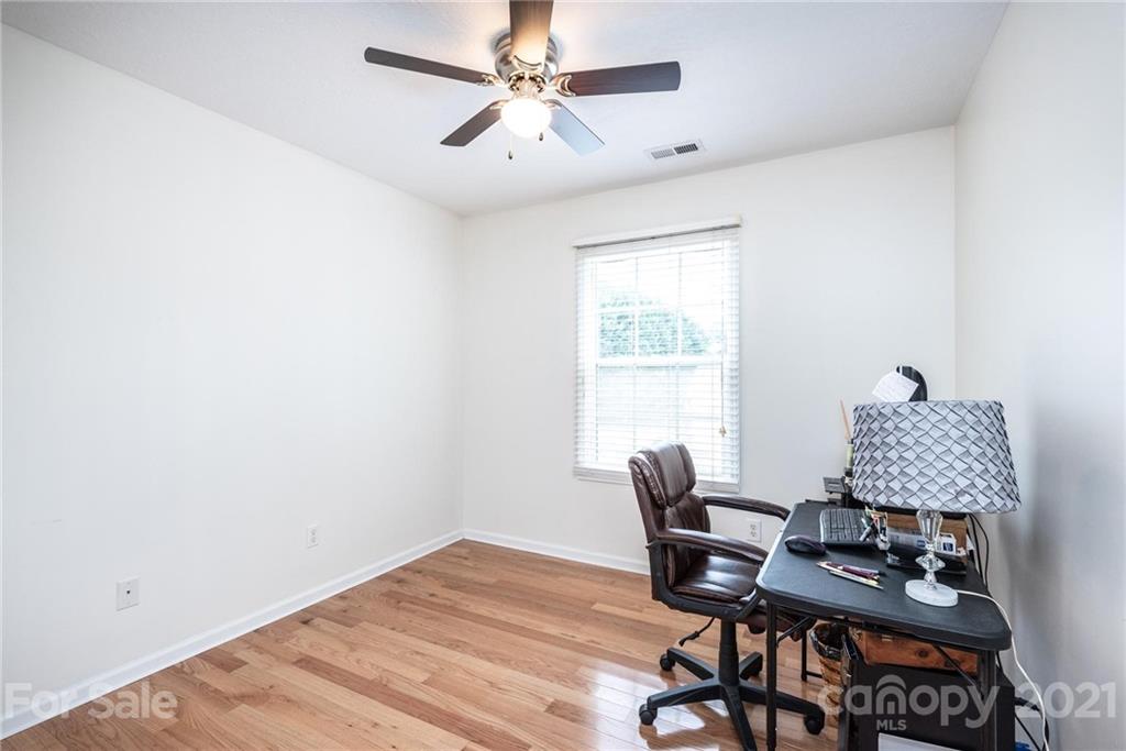 5106 Silver Tree Trail Conover, NC 28613 - Photo 33 of 46 Gallery Image 33