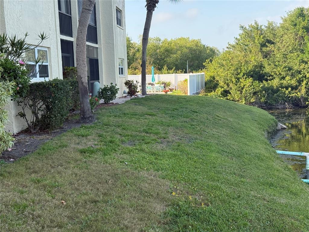 11485 Oakhurst Road, Unit 11001 Largo, FL 33774 - Photo 21 of 31