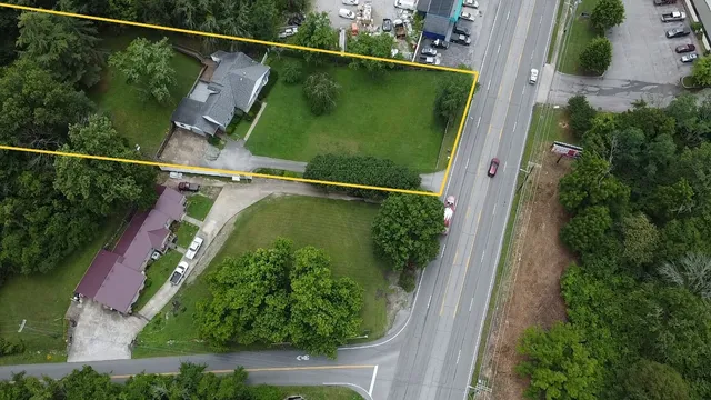 $705,000 | 1332 Dickerson Road, Goodlettsville, TN 37072