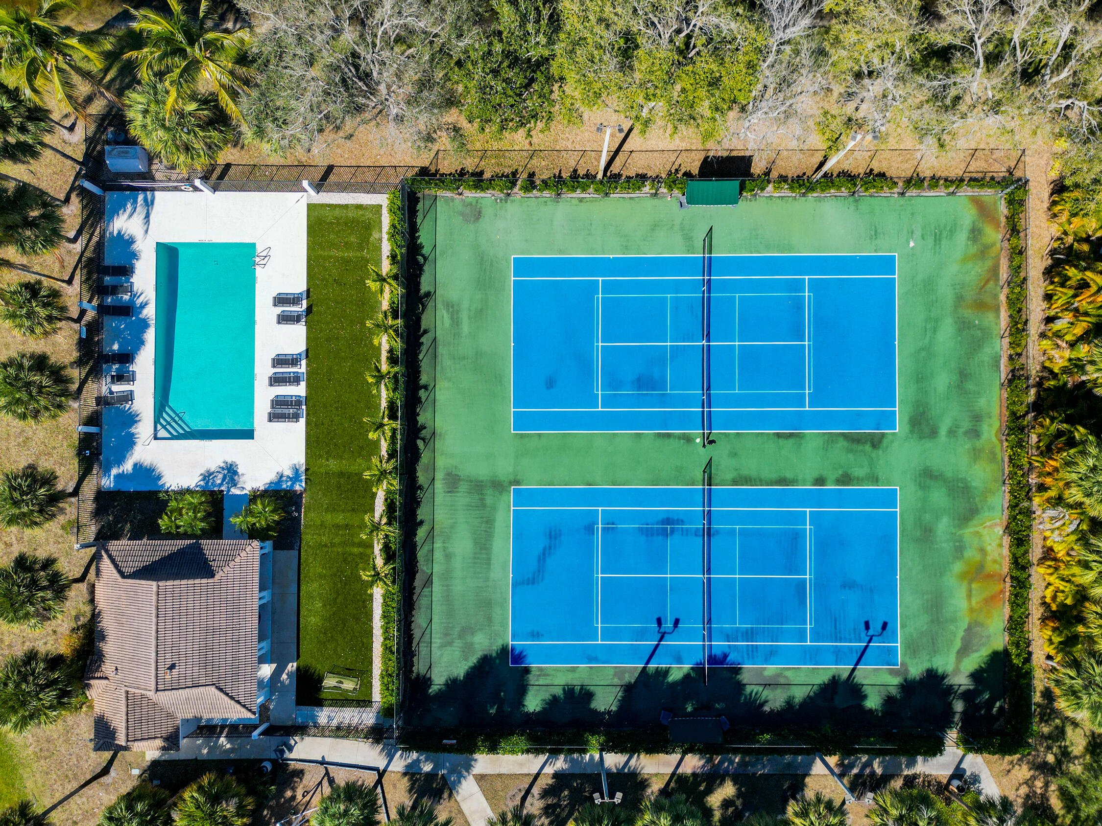 1084 Anchor Point Delray Beach, FL 33444 - Photo 24 of 25 a view of a backyard of the house