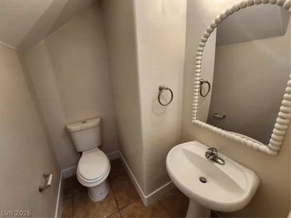 $3,225 | 716 Sharon Hills Street, Henderson, NV 89052