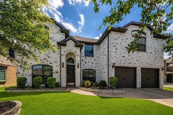 $599,900 | 11825 Wolfcreek Lane, Fort Worth, TX 76244