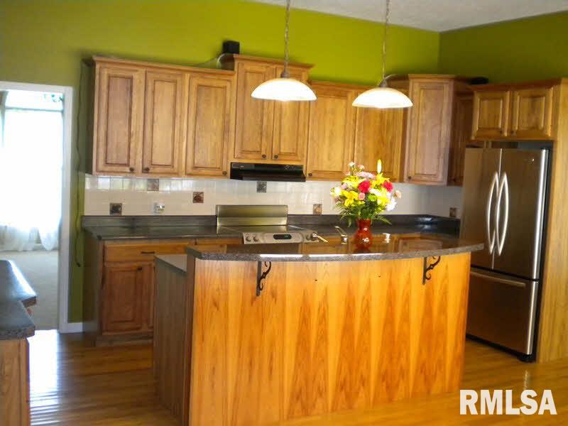 17469 Harris School Road West Frankfort, IL 62896 - Photo 4 of 15 Gallery Image 4