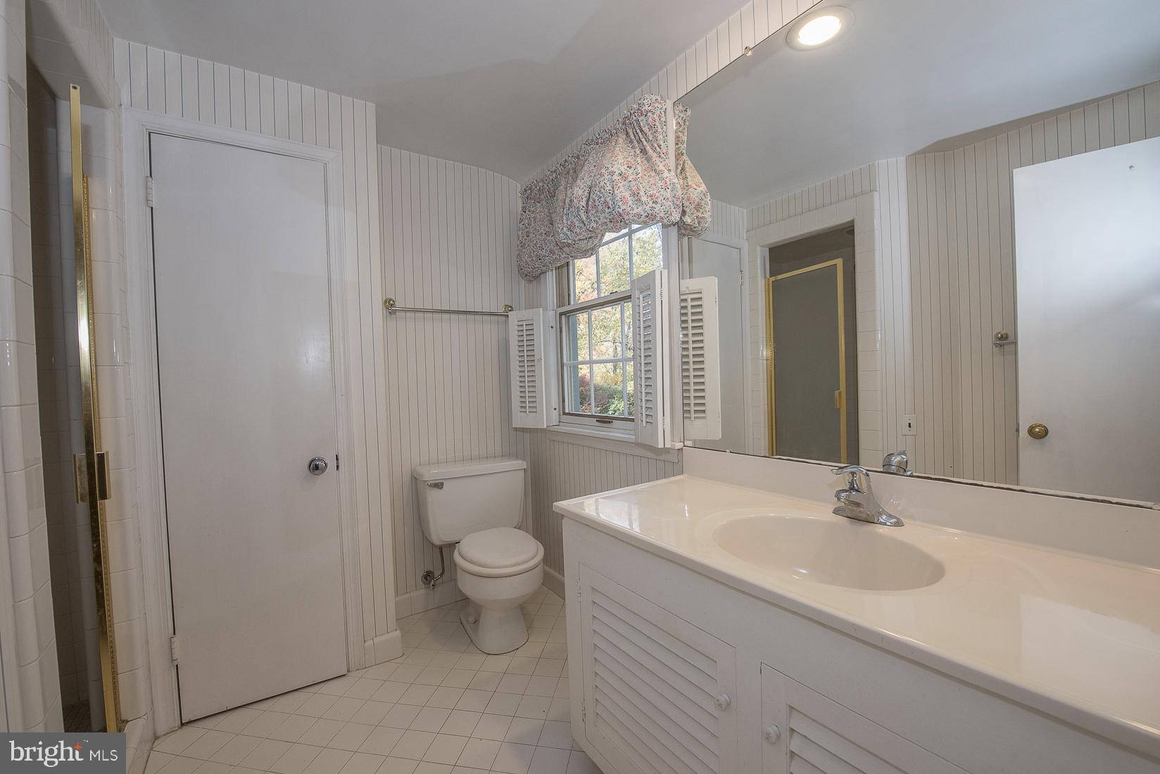 75 Pugh Road Wayne, PA 19087 - Photo 12 of 26 Master Bathroom