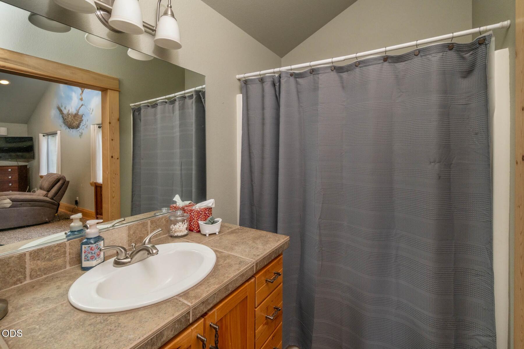 52174 Foxtail Road La Pine, OR 97739 - Photo 15 of 47