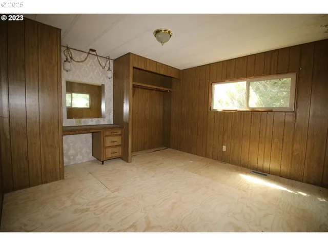 $158,000 | 1600 Rhododendron Drive, Unit 113, Florence, OR 97439