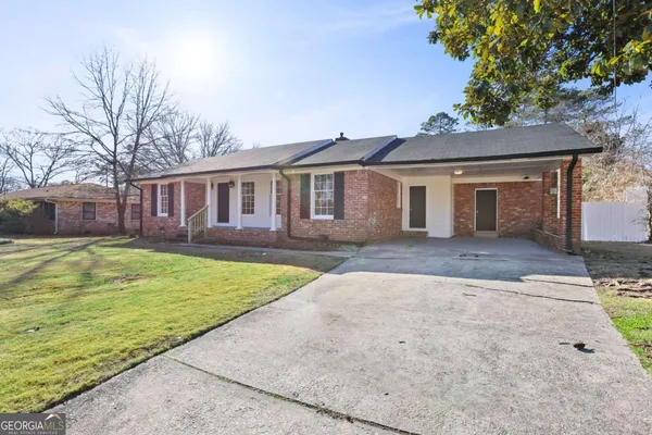 $1,850 | 6541 Debbie Sue Lane, Morrow, GA 30260