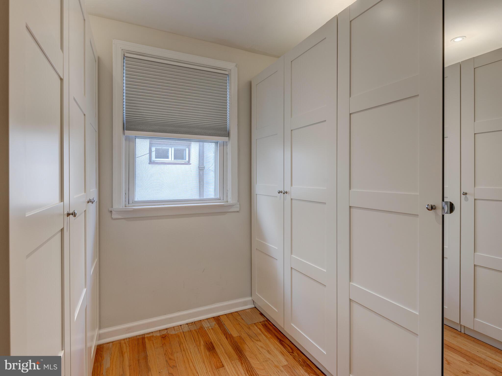1633 Addison Street Philadelphia, PA 19146 - Photo 8 of 18 Dressing Area