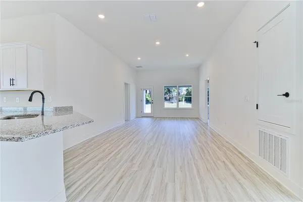 $371,000 | 16881 Northwest 176th Way, Alachua, FL 32615