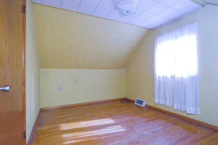 5006 Glenhurst Road Pittsburgh, PA 15207 - Photo 15 of 20 Gallery Image 15