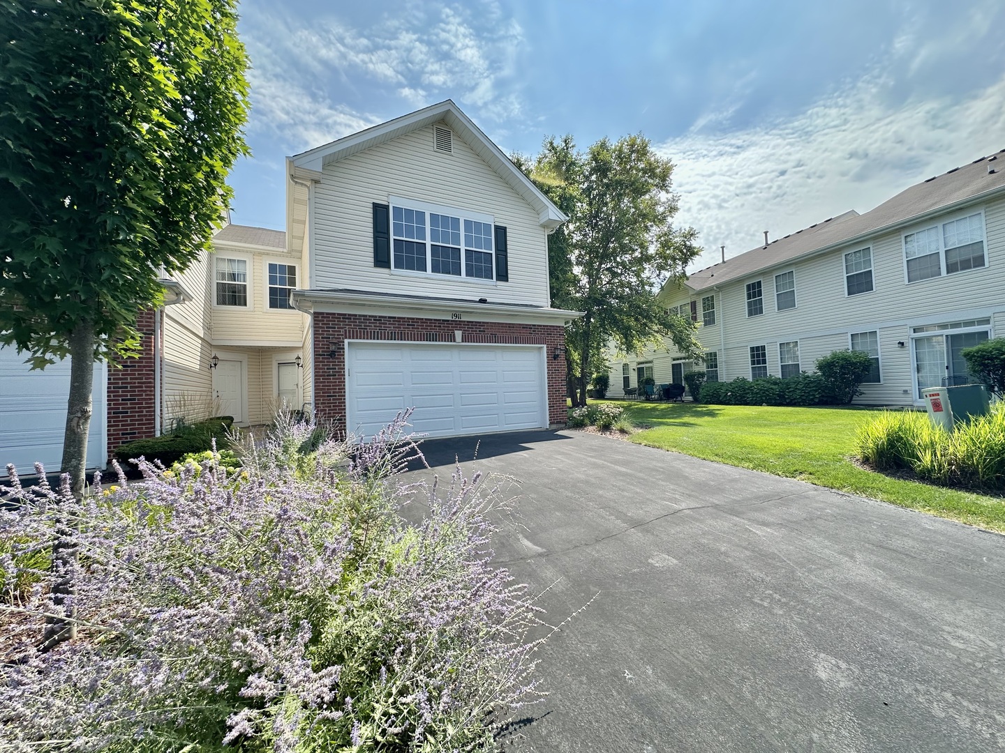 1911 Crestview Circle Romeoville, IL 60446 - Photo 1 of 25 Gallery Image 1
