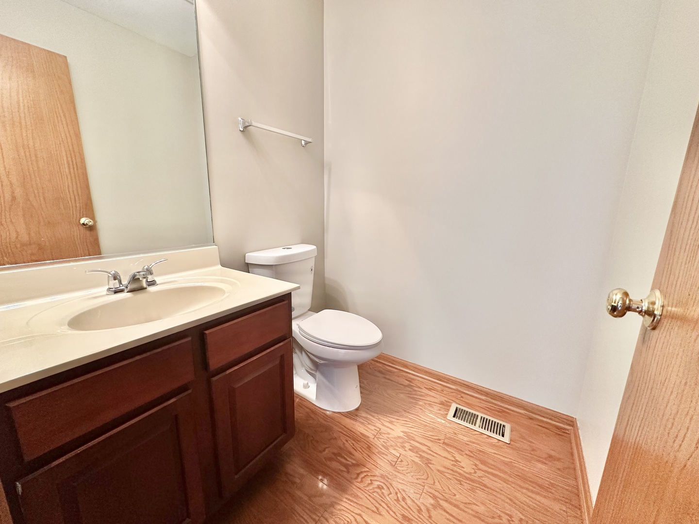 1911 Crestview Circle Romeoville, IL 60446 - Photo 11 of 25 Gallery Image 11