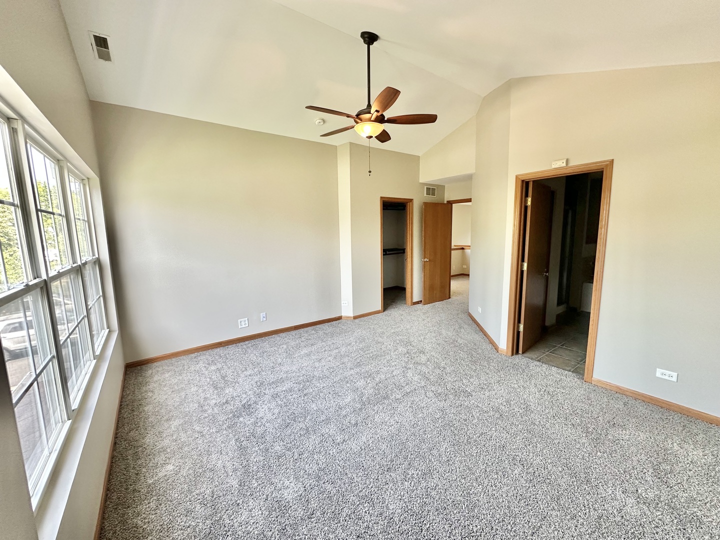 1911 Crestview Circle Romeoville, IL 60446 - Photo 17 of 25 Gallery Image 17