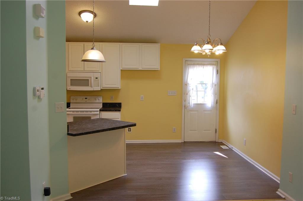 4301 Edgemore Road Greensboro, NC 27455 - Photo 15 of 19 Gallery Image 15