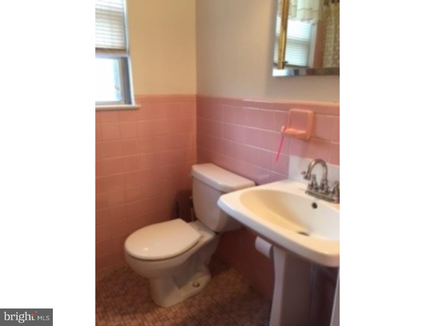 1606 Mulberry Road Flourtown, PA 19031 - Photo 15 of 21 Bathroom