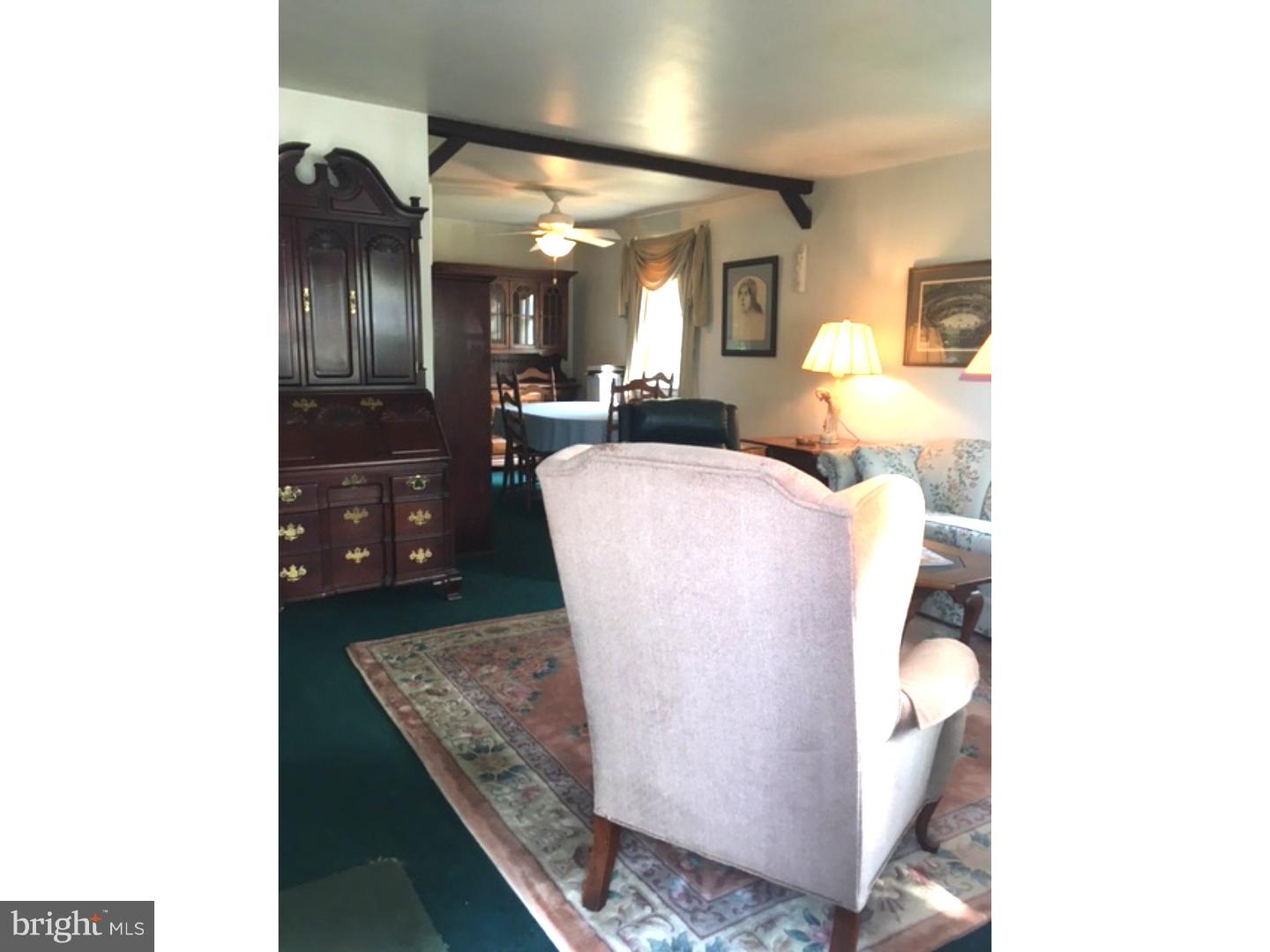 1606 Mulberry Road Flourtown, PA 19031 - Photo 4 of 21 Living Room