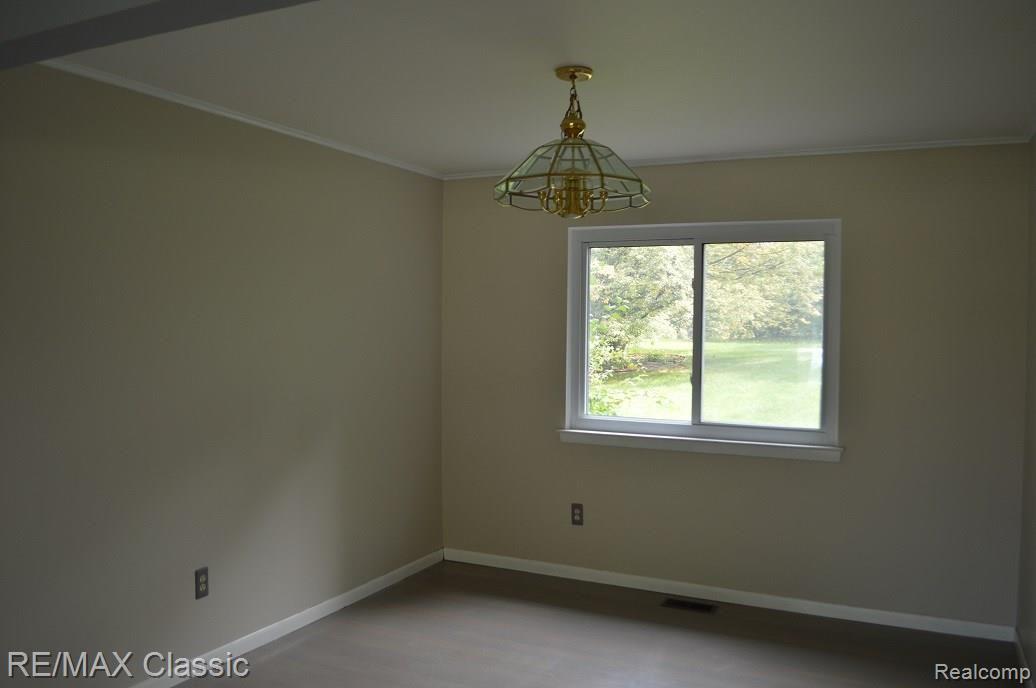 22000 Taft Road Northville, MI 48167 - Photo 12 of 27 Taft 87.jpg