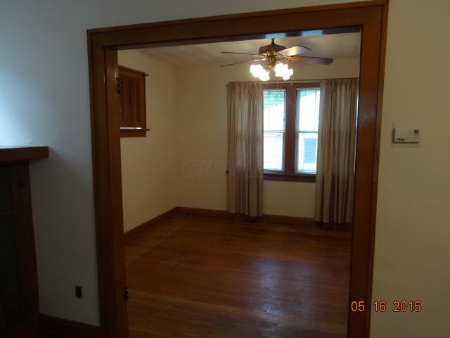189 East Pacemont Road Columbus, OH 43202 - Photo 13 of 22