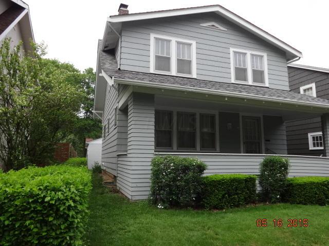 189 East Pacemont Road Columbus, OH 43202 - Photo 3 of 22