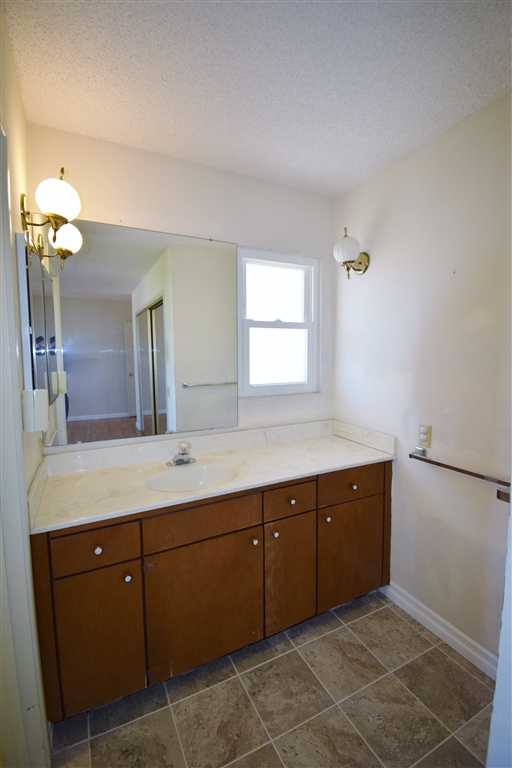 12158 Callado Road Rancho Bernardo, CA 92128 - Photo 11 of 22 Gallery Image 11
