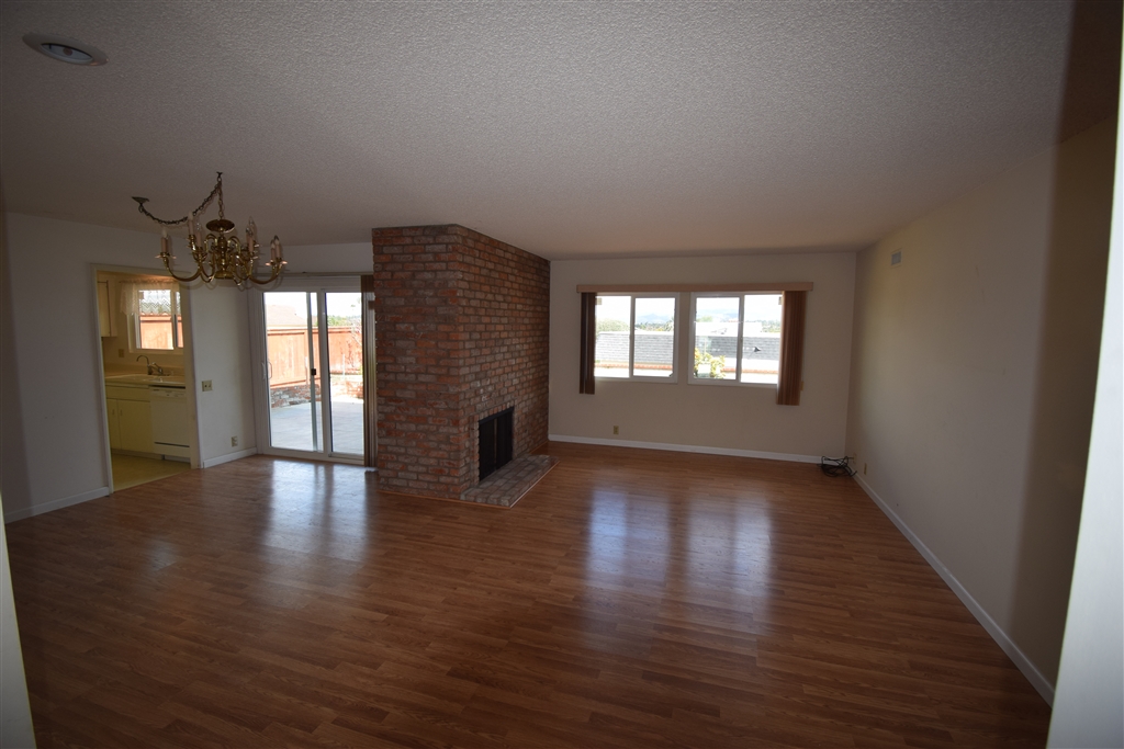 12158 Callado Road Rancho Bernardo, CA 92128 - Photo 3 of 22 Gallery Image 3