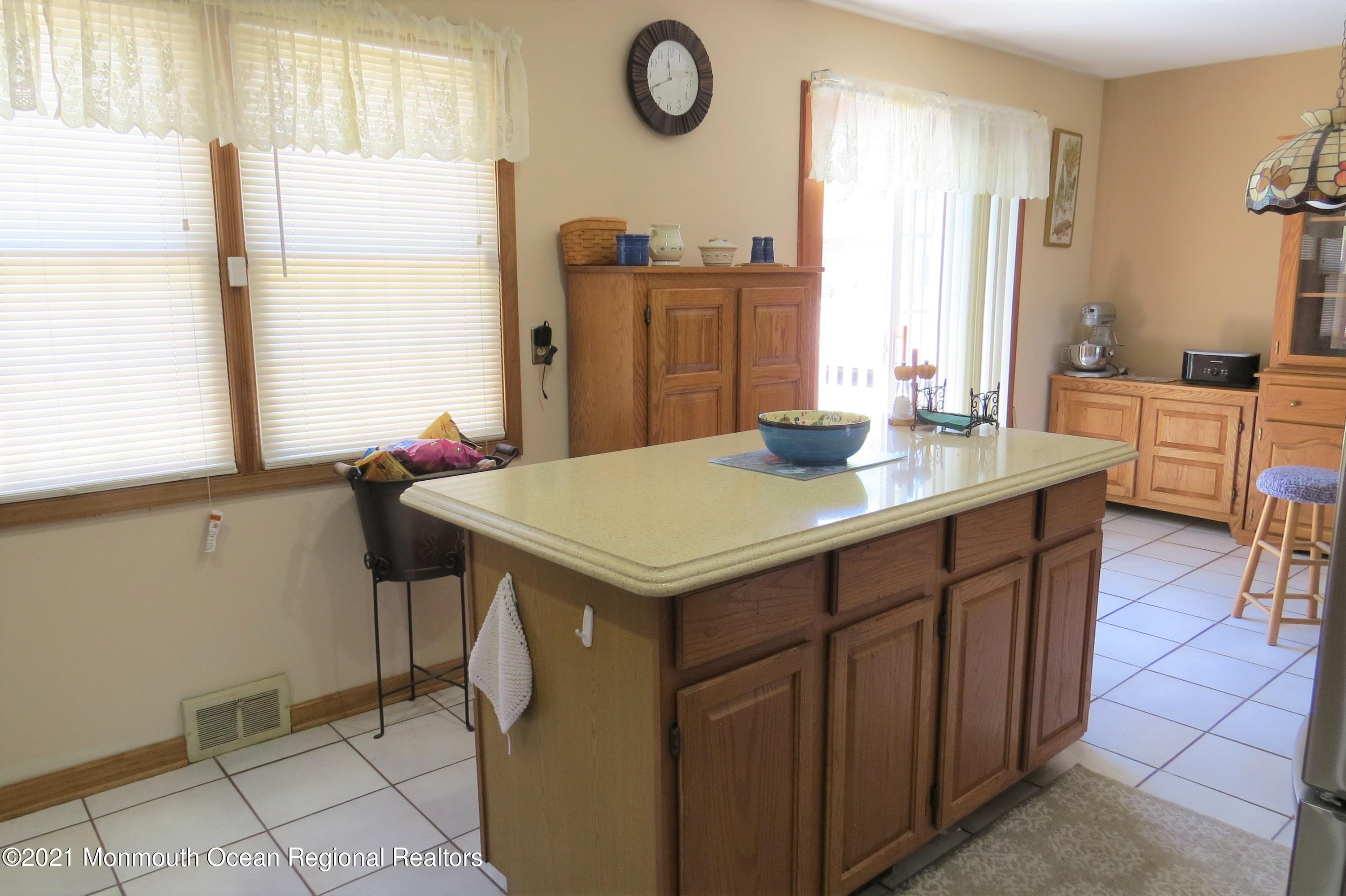 430 East Freehold Road Freehold, NJ 07728 - Photo 12 of 32 012