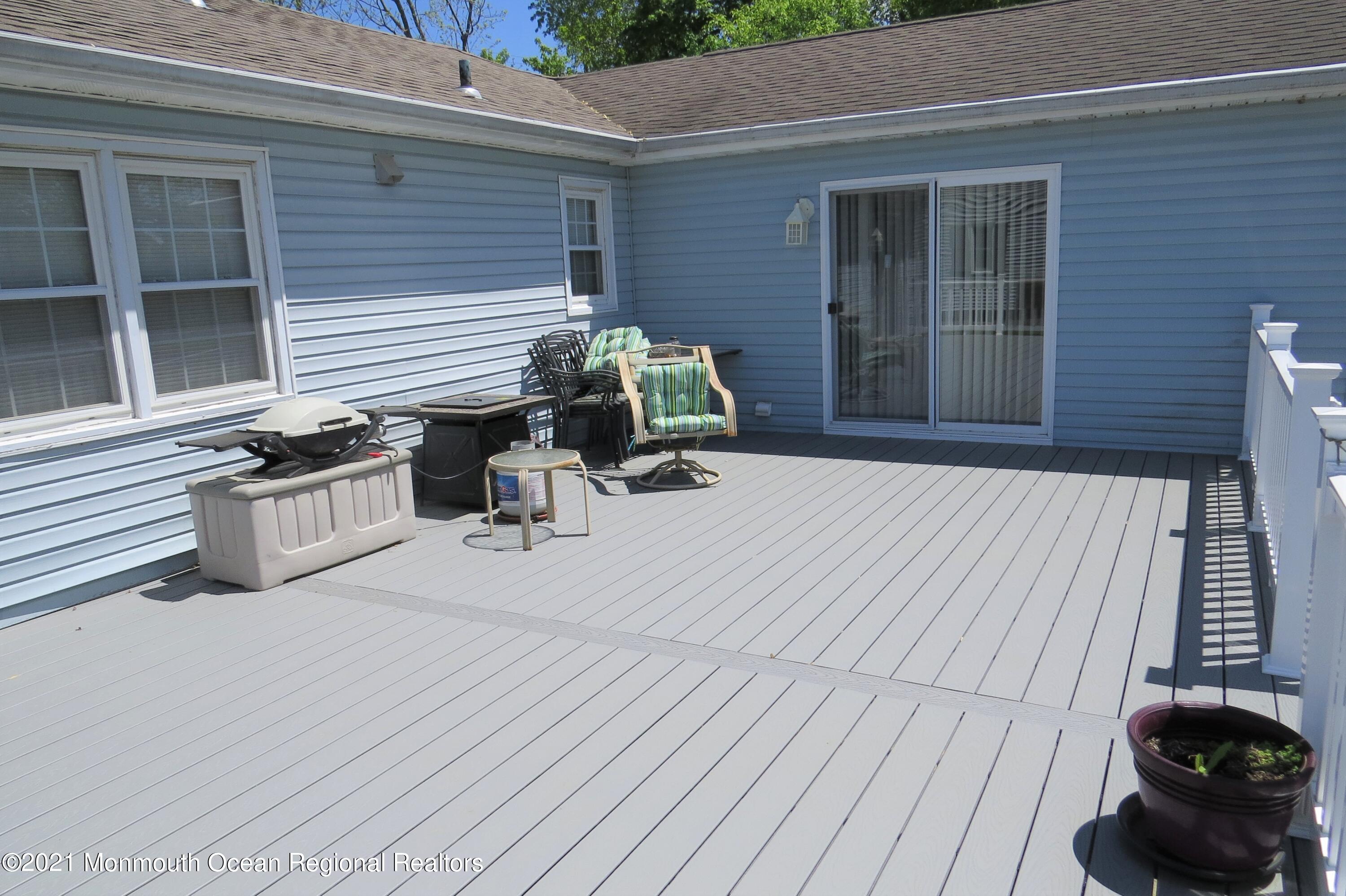 430 East Freehold Road Freehold, NJ 07728 - Photo 13 of 32 022