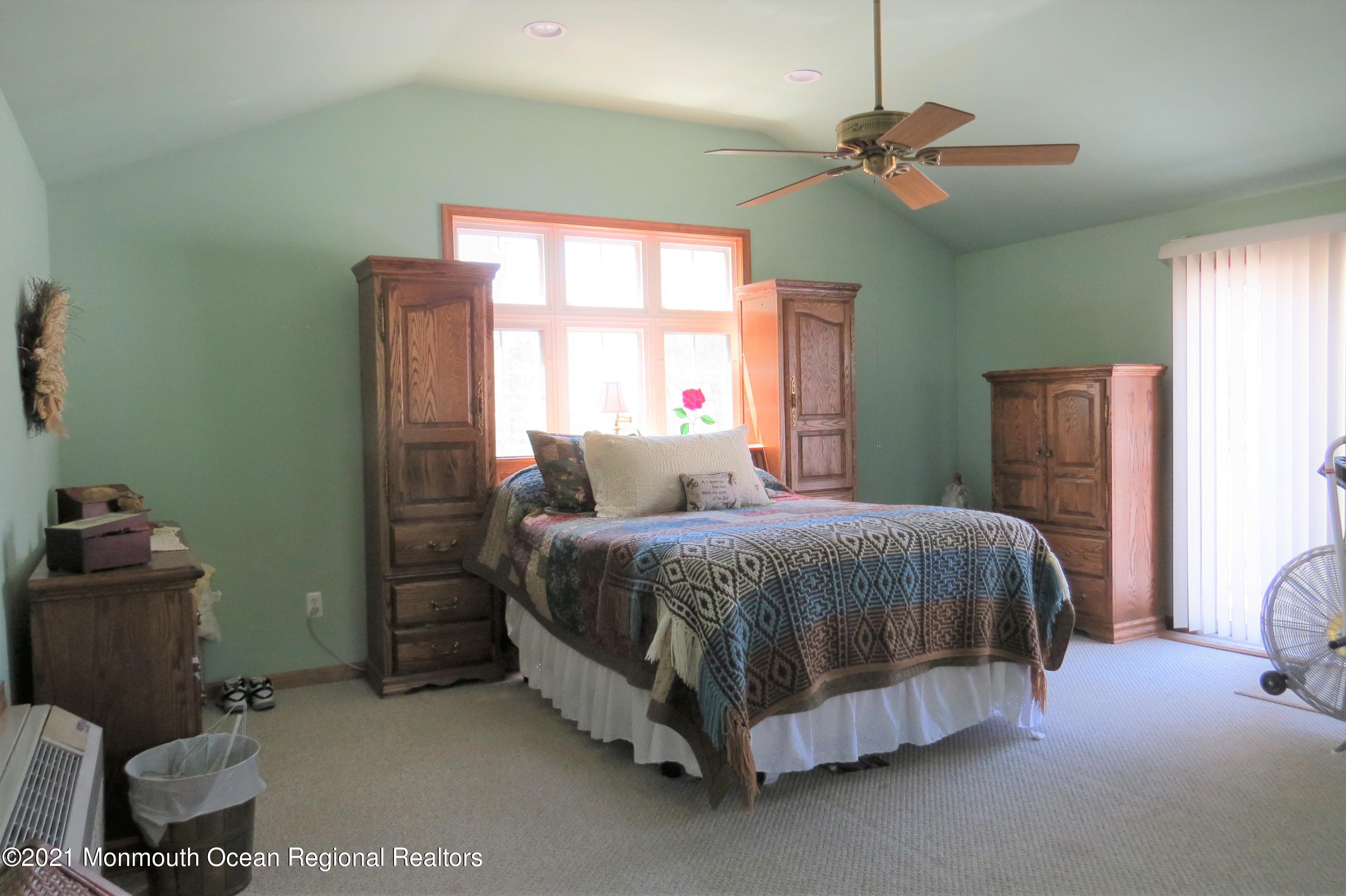 430 East Freehold Road Freehold, NJ 07728 - Photo 20 of 32 018