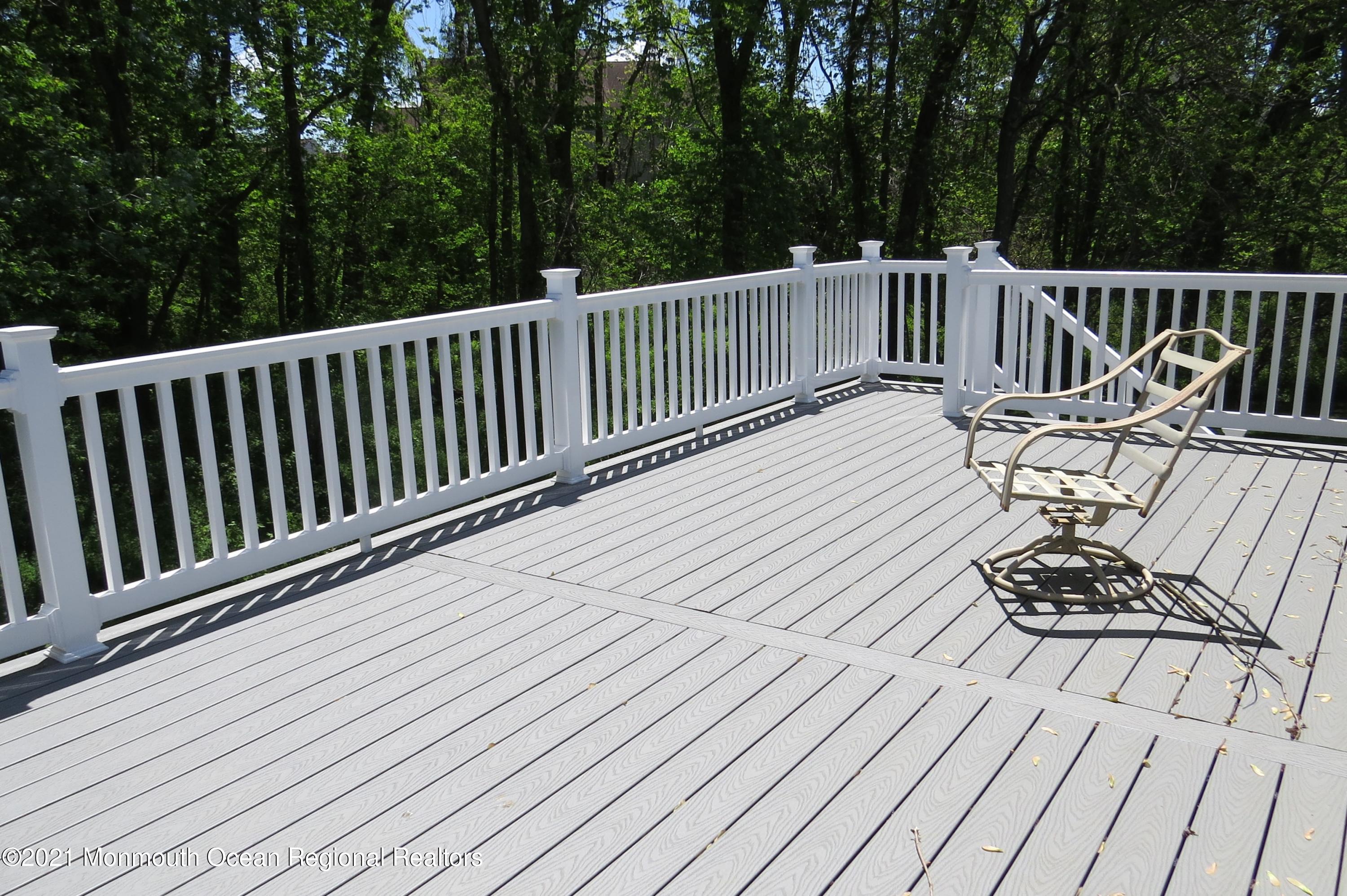 430 East Freehold Road Freehold, NJ 07728 - Photo 22 of 32 020