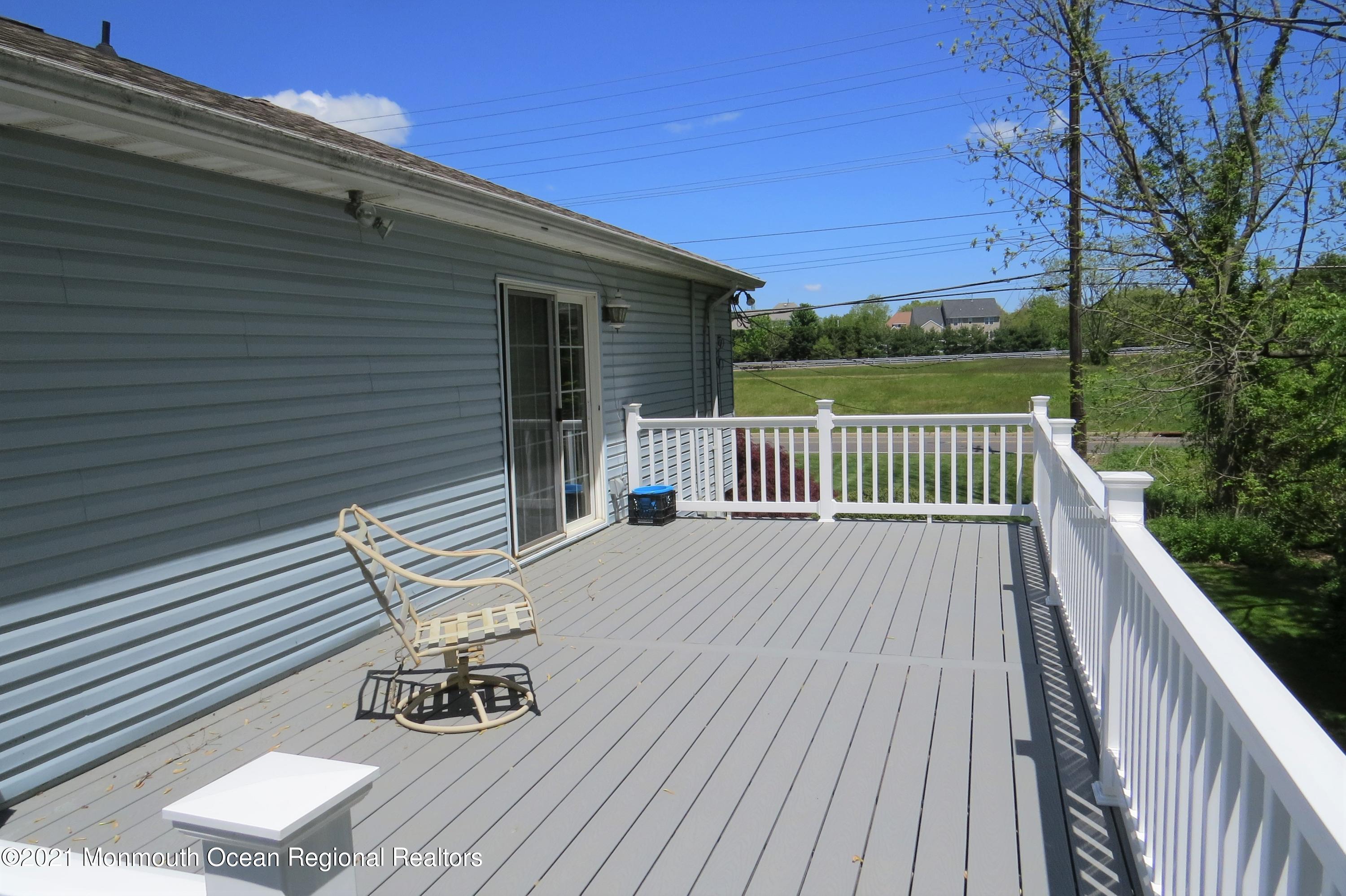 430 East Freehold Road Freehold, NJ 07728 - Photo 23 of 32 021