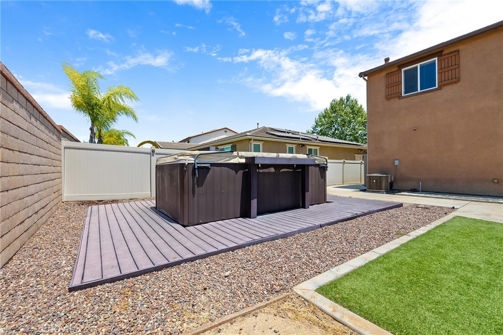 25392 Lone Acres Road Menifee, CA 92584 - Photo 34 of 46