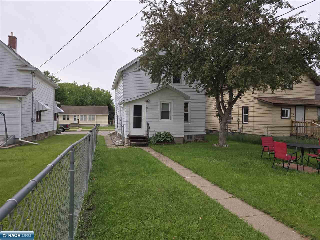 224 6th Street Southwest Chisholm, MN 55719 - Photo 4 of 20