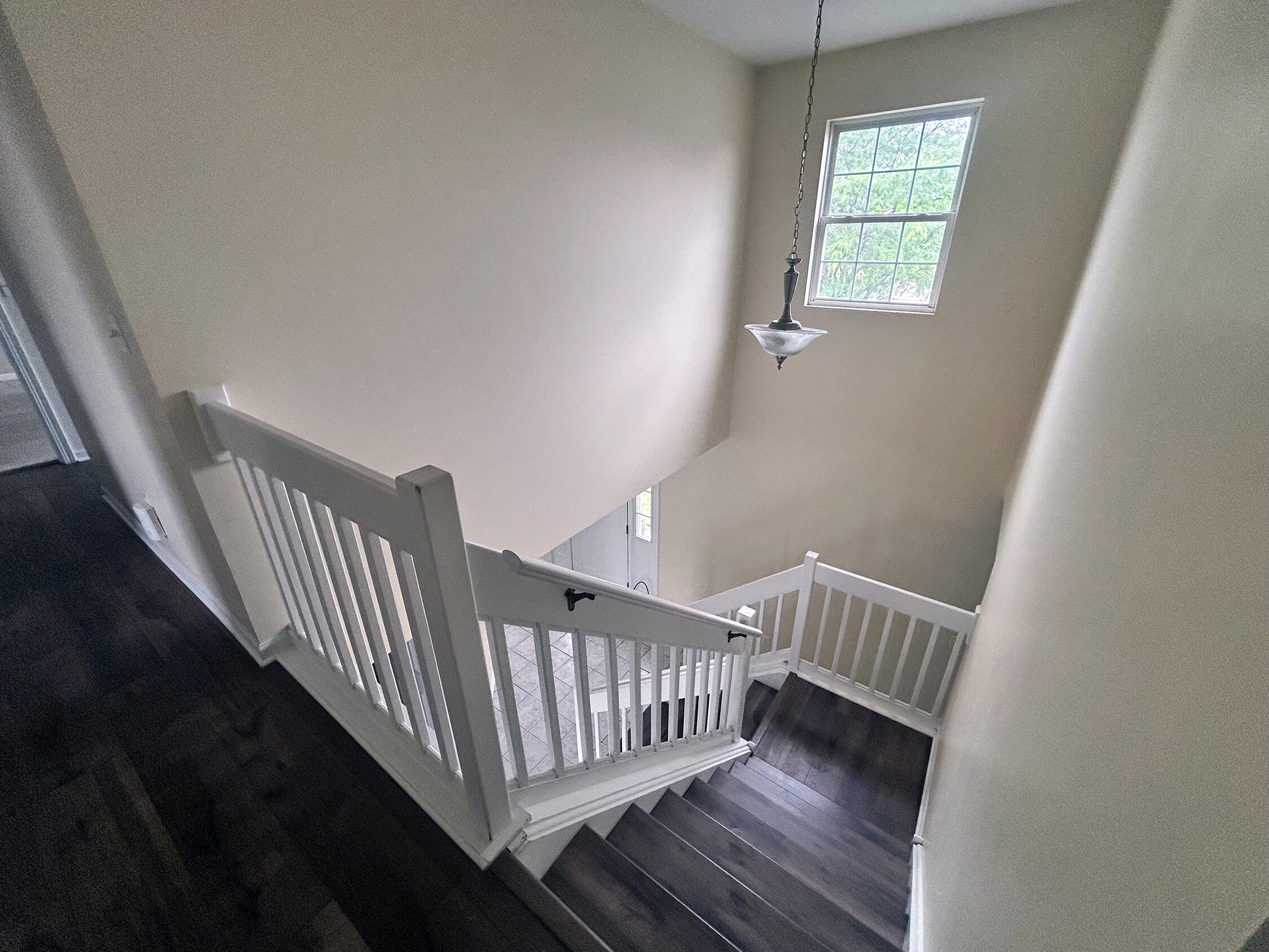 9704 67th Street Kenosha, WI 53142 - Photo 11 of 27 Stairway