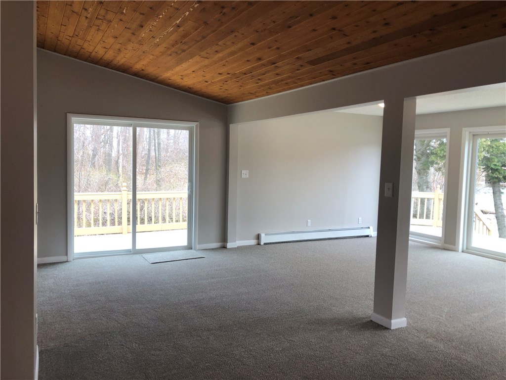 12 Lake Road Hamlin, NY 14464 - Photo 16 of 49