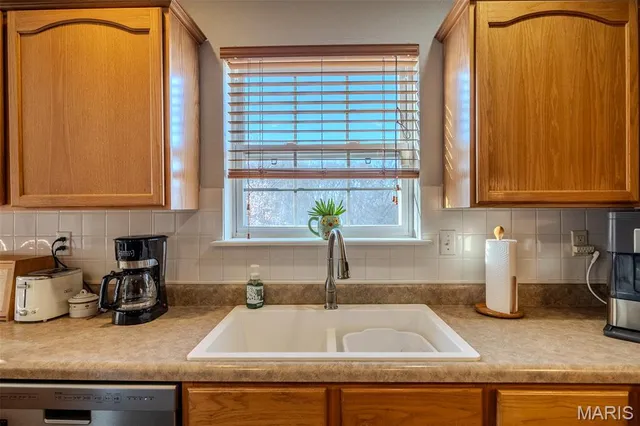 $315,000 | 20305 Harlequin Lane, Dixon, MO 65459