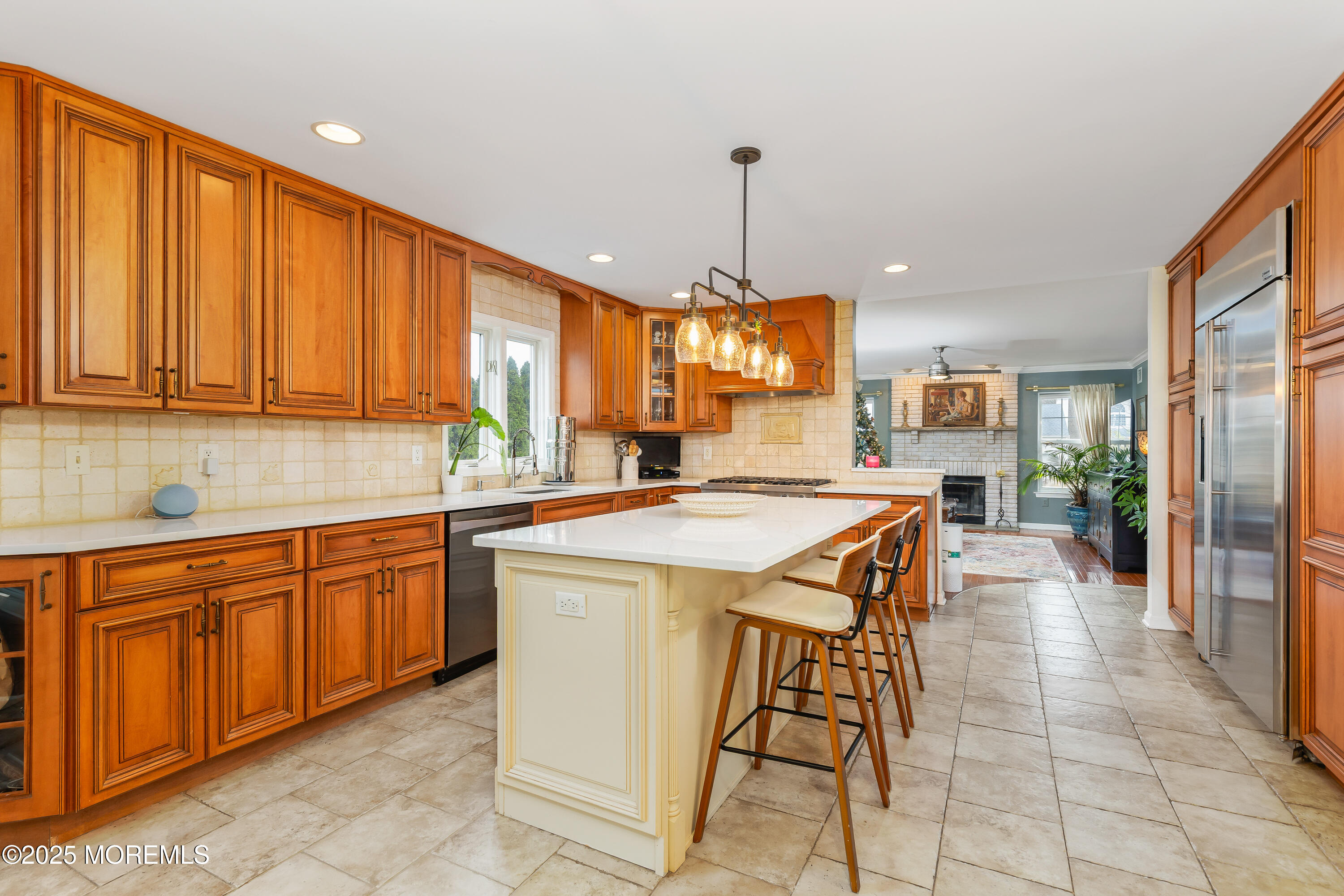 2 Kristen Court Matawan, NJ 07747 - Photo 15 of 57 breakfast anyome?