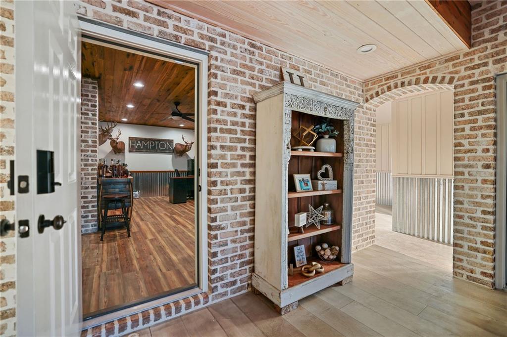 20550 Fairway Drive Springfield, LA 70462 - Photo 31 of 45