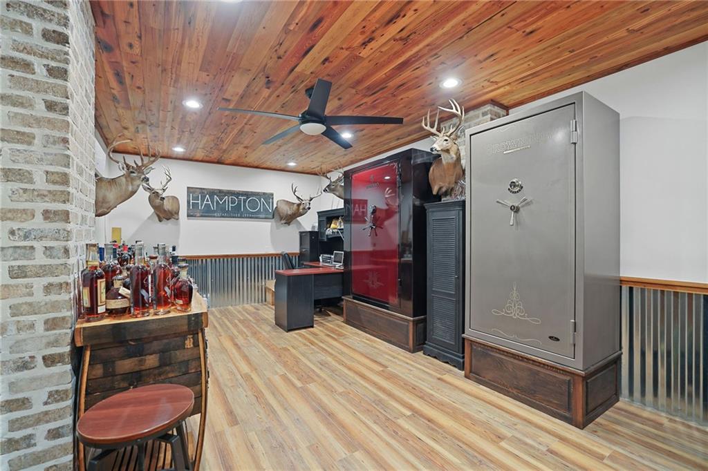 20550 Fairway Drive Springfield, LA 70462 - Photo 32 of 45