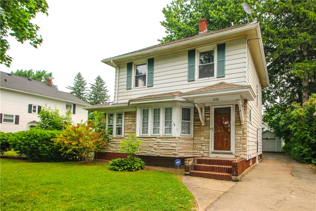 636 Genesee Park Boulevard Rochester, NY 14619 - Photo 1 of 1
