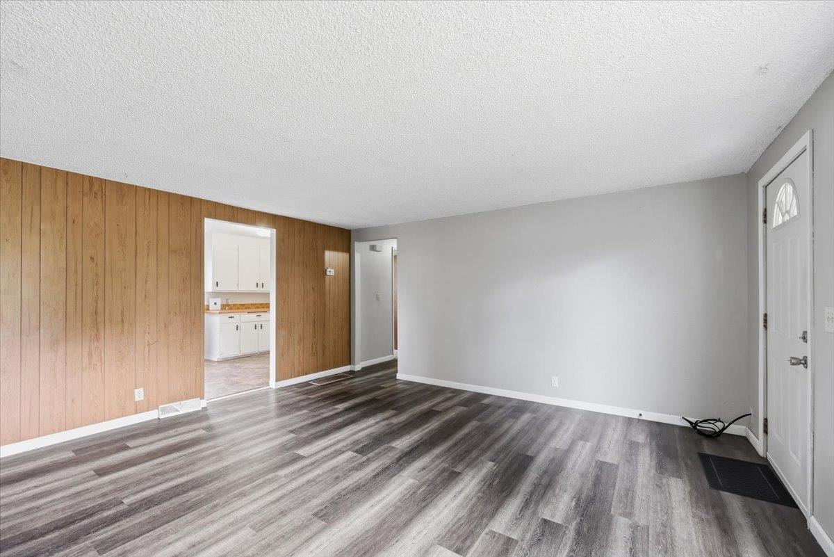 19 North Conklin Road Spokane Valley, WA 99037 - Photo 5 of 20