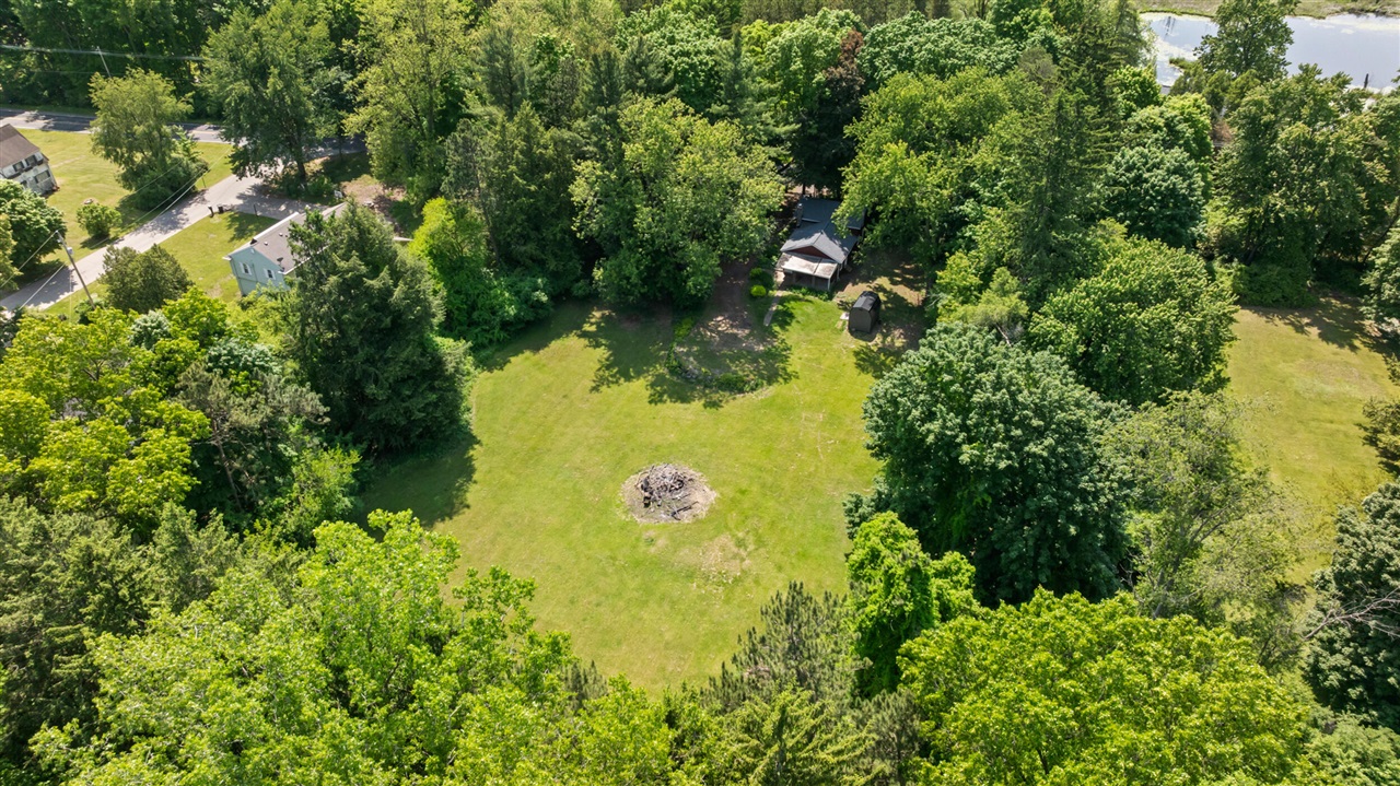 4515 South Jackson Road Jackson, MI 49203 - Photo 38 of 46
