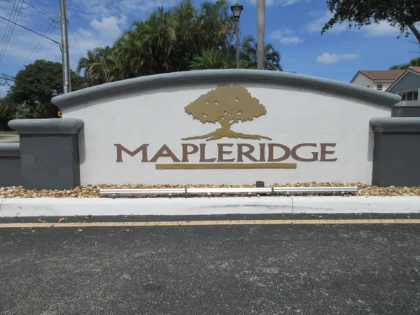 $4,000 | 4955 Southwest 35th Terrace, Hollywood, FL 33312