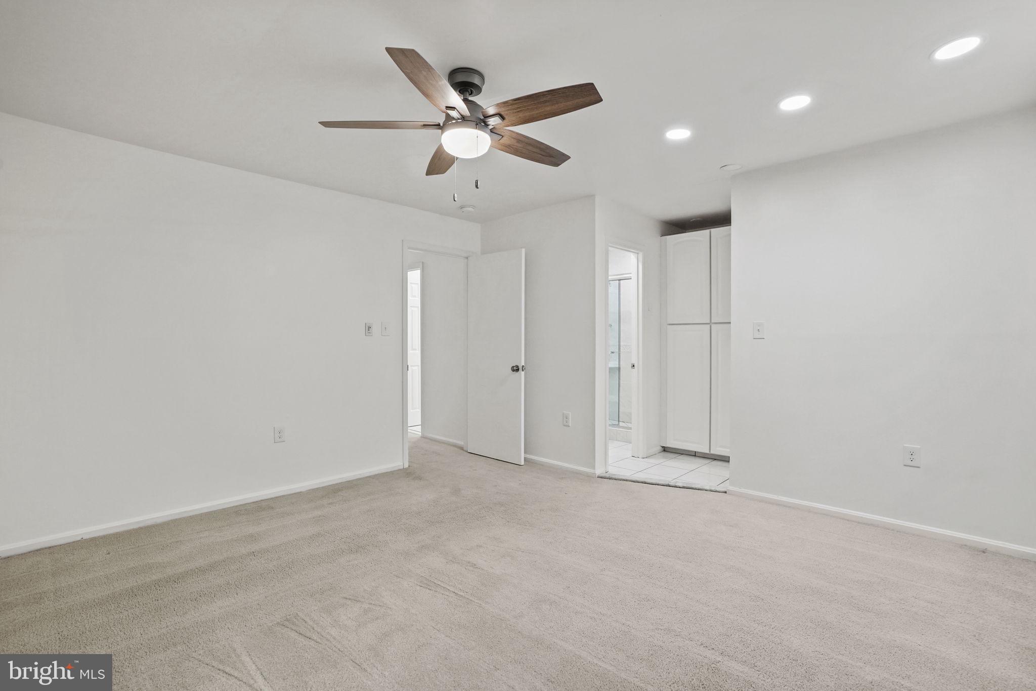 9086 Brook Ford Road Burke, VA 22015 - Photo 25 of 40 Gallery Image 25