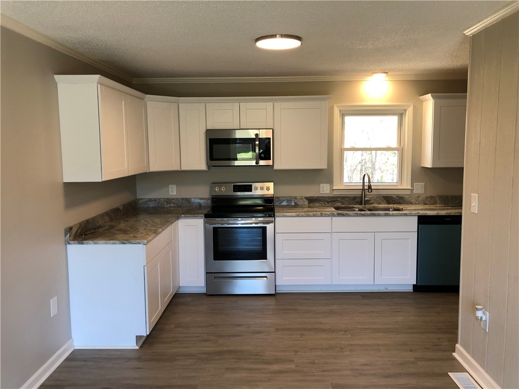 708 Cypress Lane Anderson, SC 29621 - Photo 6 of 20 Gallery Image 6
