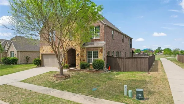$660,000 | 1104 Seclusion Cove Drive, McKinney, TX 75072