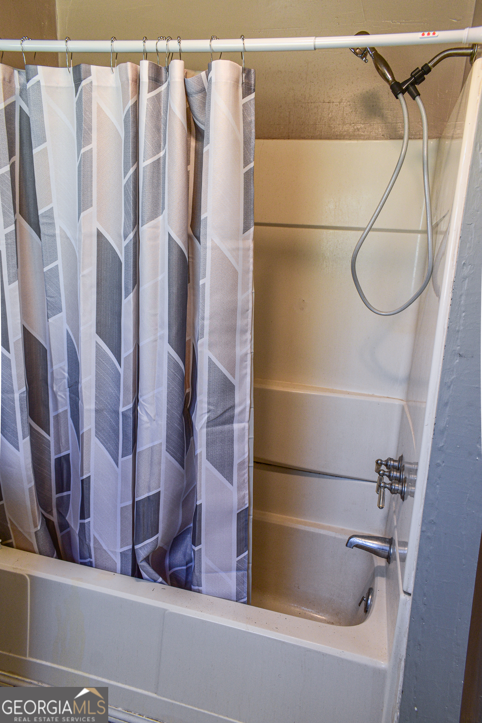 100 Minor Avenue Montezuma, GA 31063 - Photo 27 of 43 a bathroom with a shower and a bathtub